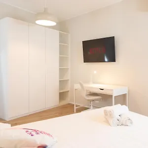  Апартаменты Dreams Exclusive With Terrace - Free Parking - M1 Station - Near Center