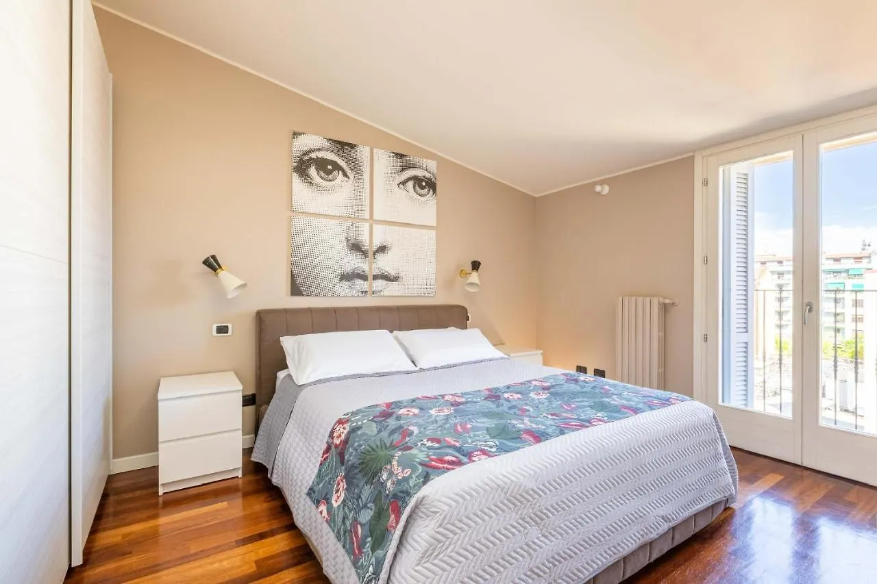 Apartamento Milanvistas, Uno Sguardo Privato Su Milano 0*,  Italia